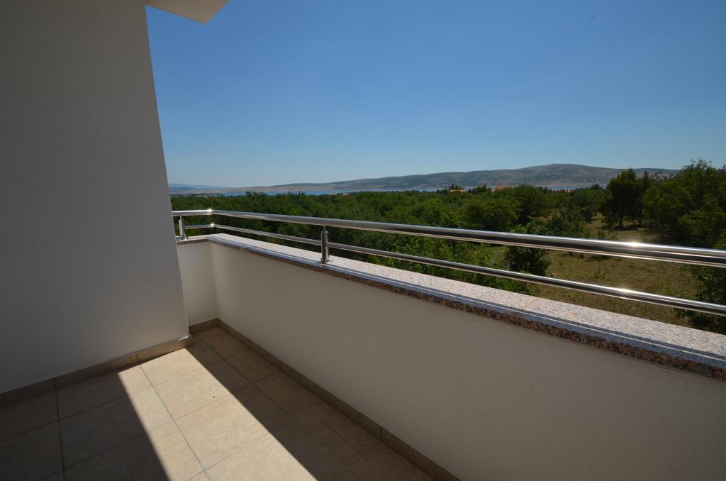 Apartment Anica Kuk Starigrad Paklenica Rom bilde