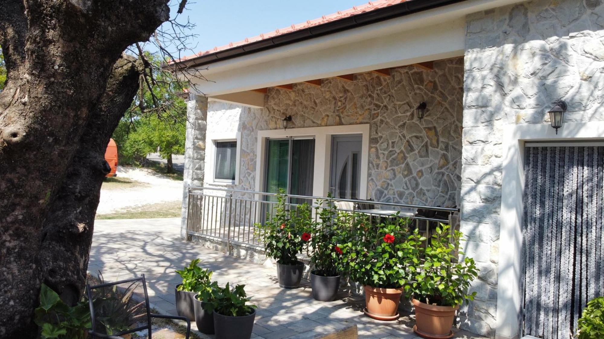 Apartment Anica Kuk Starigrad Paklenica Eksteriør bilde