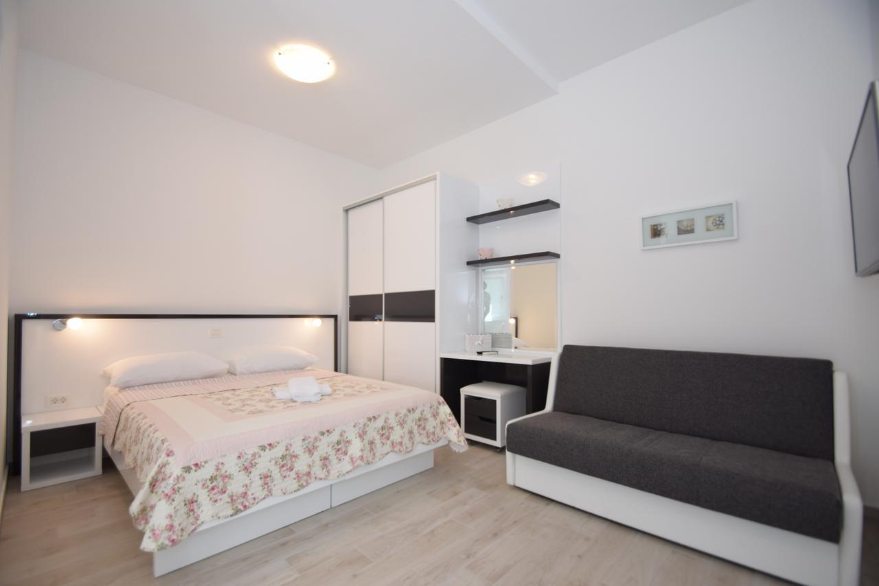 Apartment Anica Kuk Starigrad Paklenica Eksteriør bilde