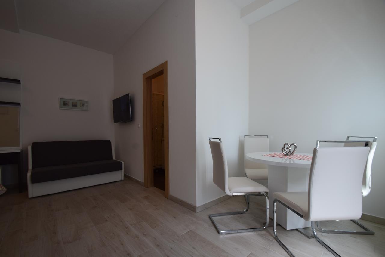 Apartment Anica Kuk Starigrad Paklenica Eksteriør bilde